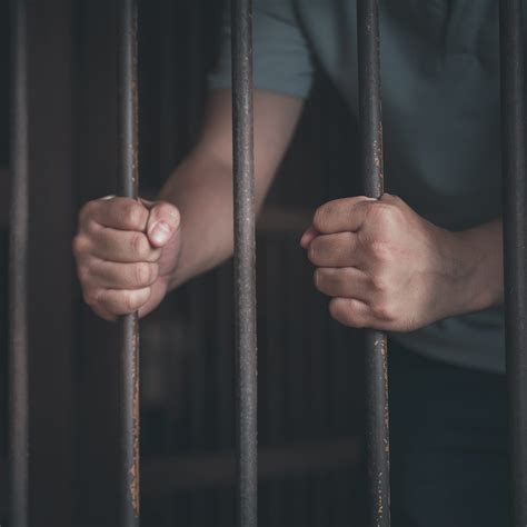 Duterte signs law increasing jail time for perjury .